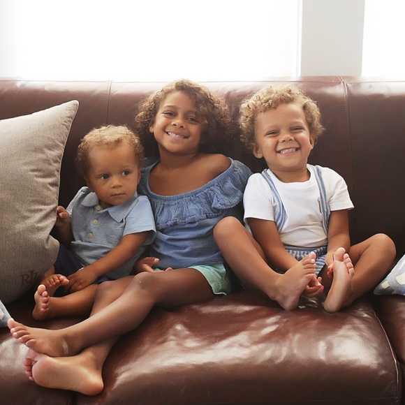 Meet your Posher, Elizabeth - Picture 3 of 8